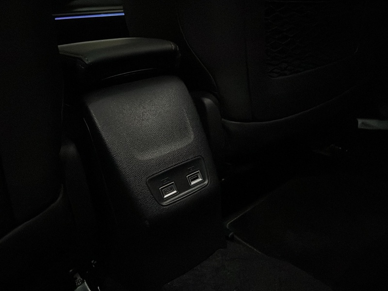 Peugeot e-2008 vaihtoauto