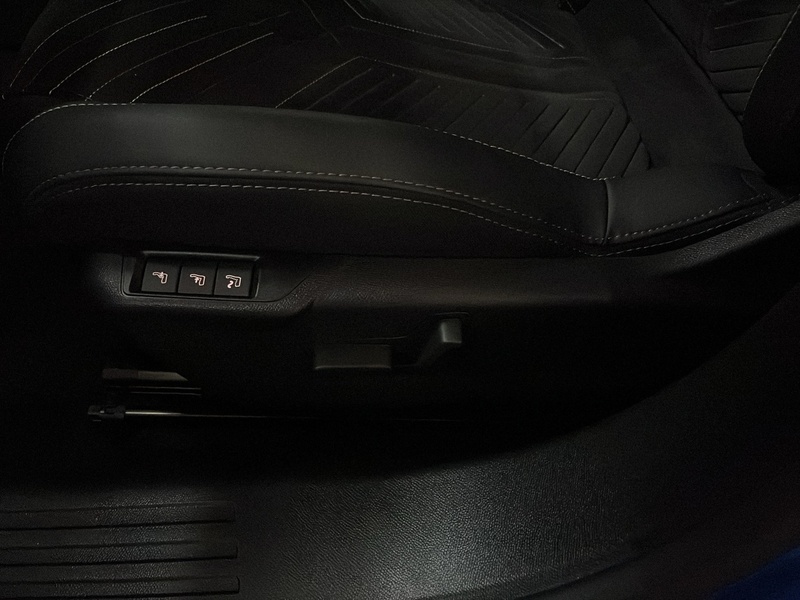 Peugeot e-2008 vaihtoauto