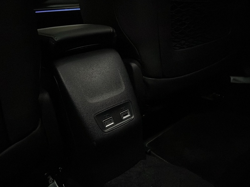 Peugeot e-2008 vaihtoauto