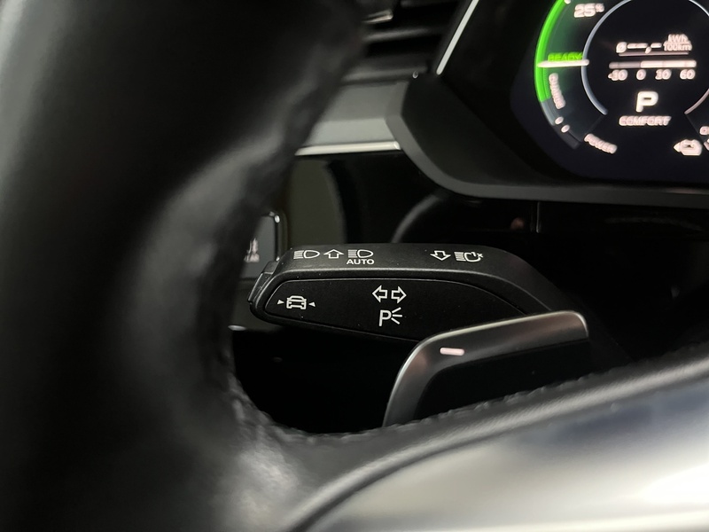 Audi e-tron vaihtoauto