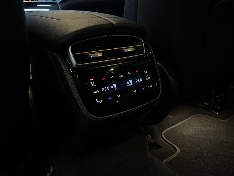 Mercedes-Benz EQE vaihtoauto