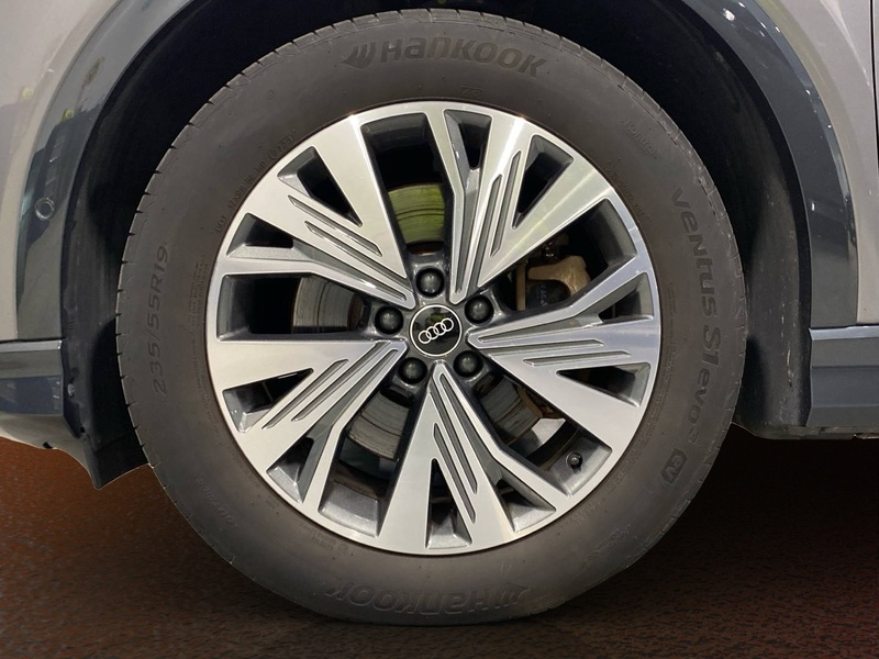 Audi Q4 e-tron vaihtoauto