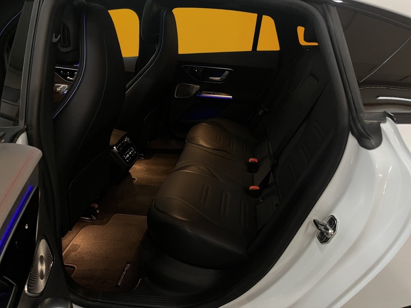 Mercedes-Benz EQE vaihtoauto