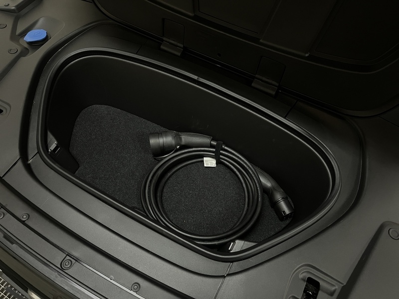 Volvo EC40 vaihtoauto