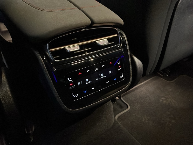 Mercedes-Benz EQS vaihtoauto