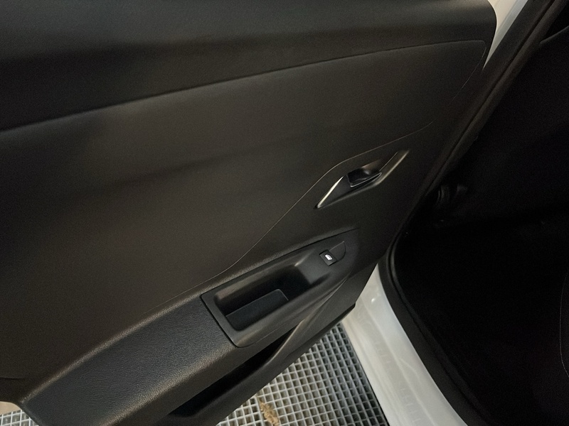 Opel Mokka-e vaihtoauto