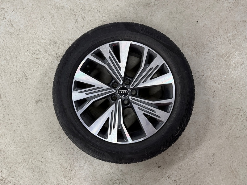 Audi Q4 e-tron vaihtoauto