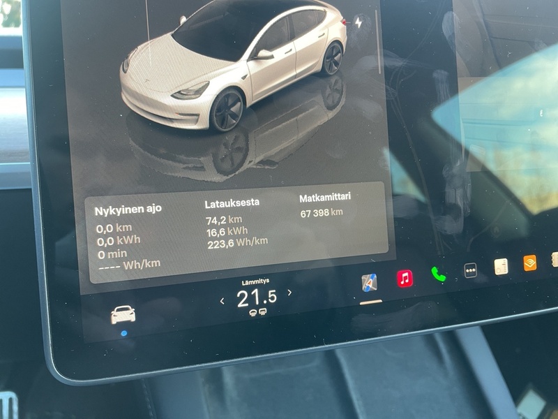Tesla Model 3 vaihtoauto