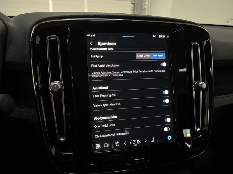 Volvo C40 vaihtoauto