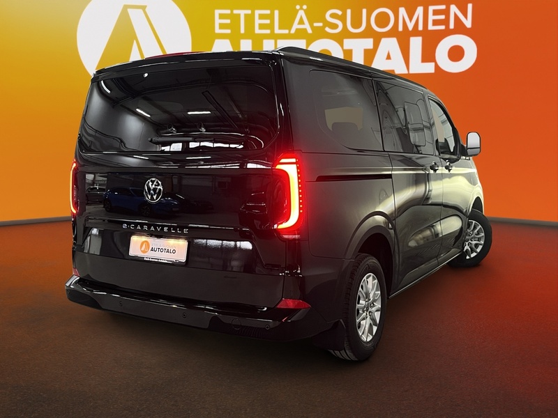 Volkswagen Caravelle vaihtoauto