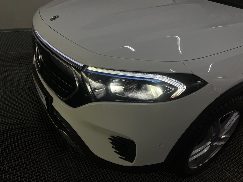 Mercedes-Benz EQB vaihtoauto