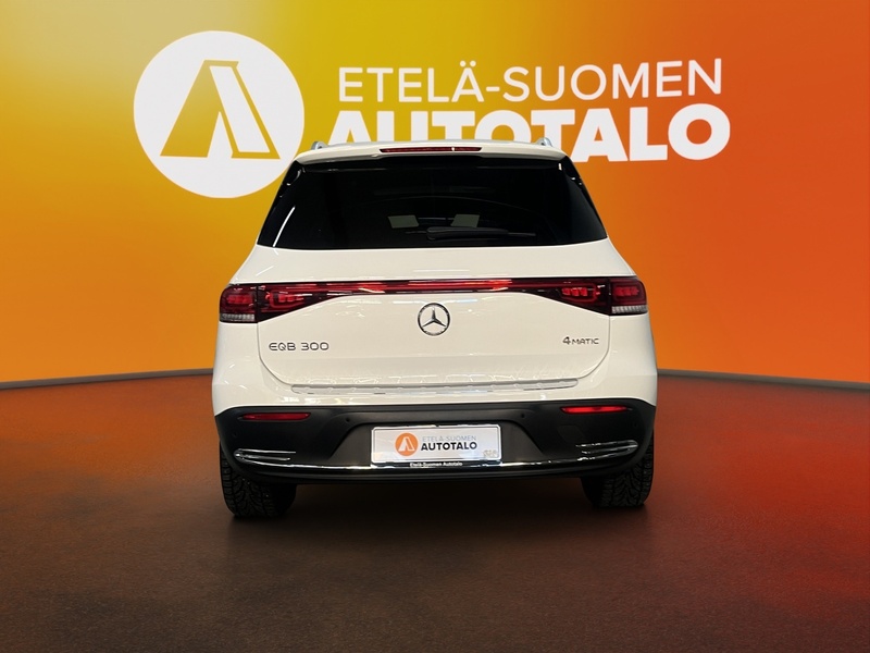 Mercedes-Benz EQB vaihtoauto