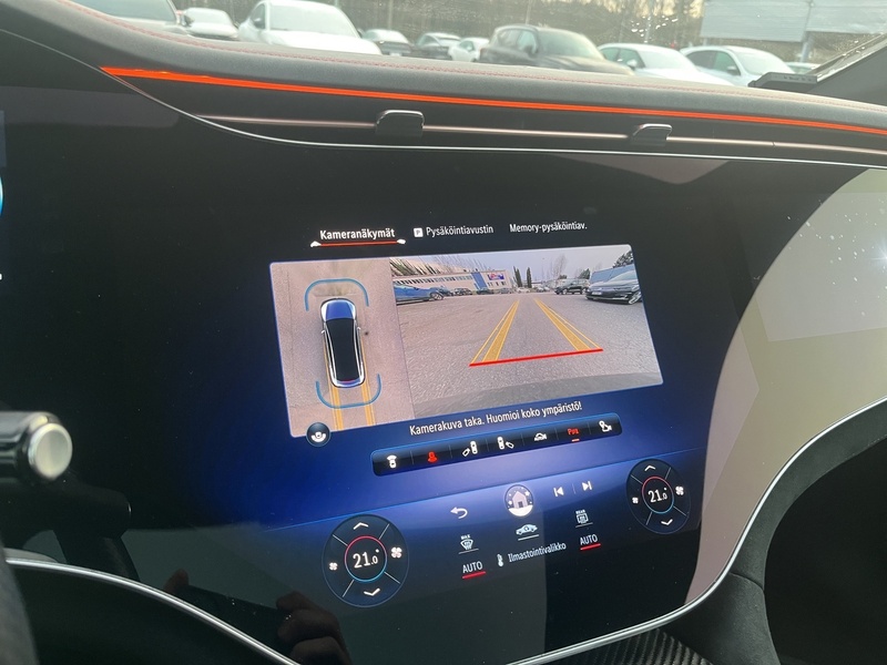 Mercedes-Benz EQE vaihtoauto