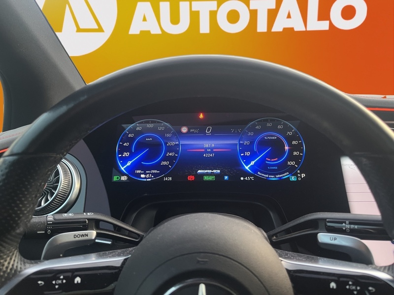 Mercedes-Benz EQE vaihtoauto
