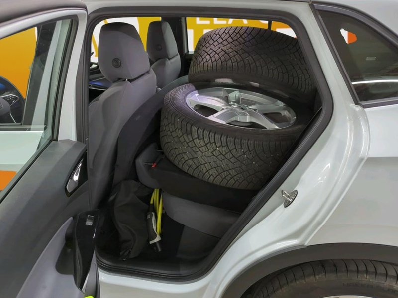 Volkswagen ID.4 vaihtoauto