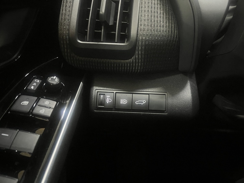 Toyota bZ4X vaihtoauto