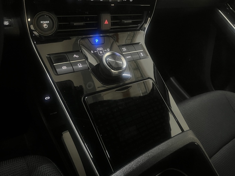 Toyota bZ4X vaihtoauto