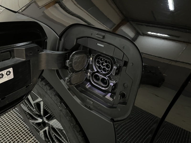 Toyota bZ4X vaihtoauto