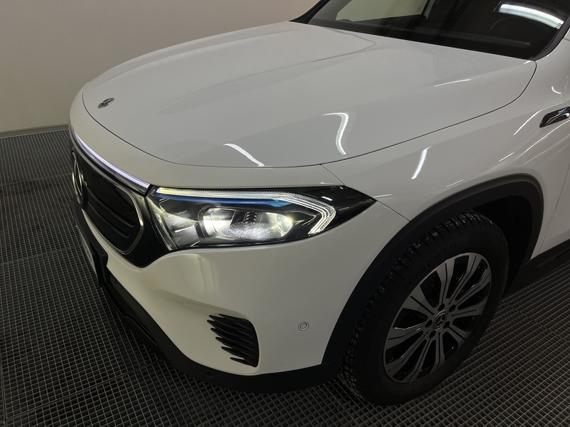Mercedes-Benz EQB vaihtoauto