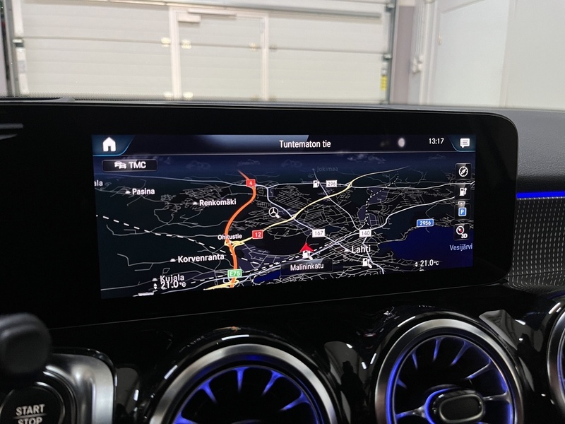 Mercedes-Benz EQB vaihtoauto