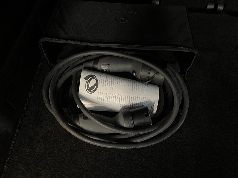 Mercedes-Benz EQB vaihtoauto