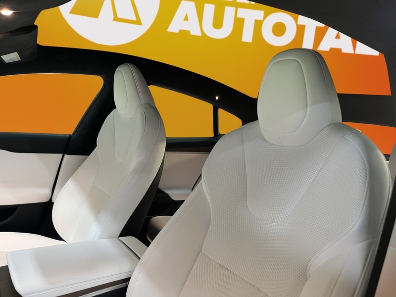 Tesla Model S vaihtoauto