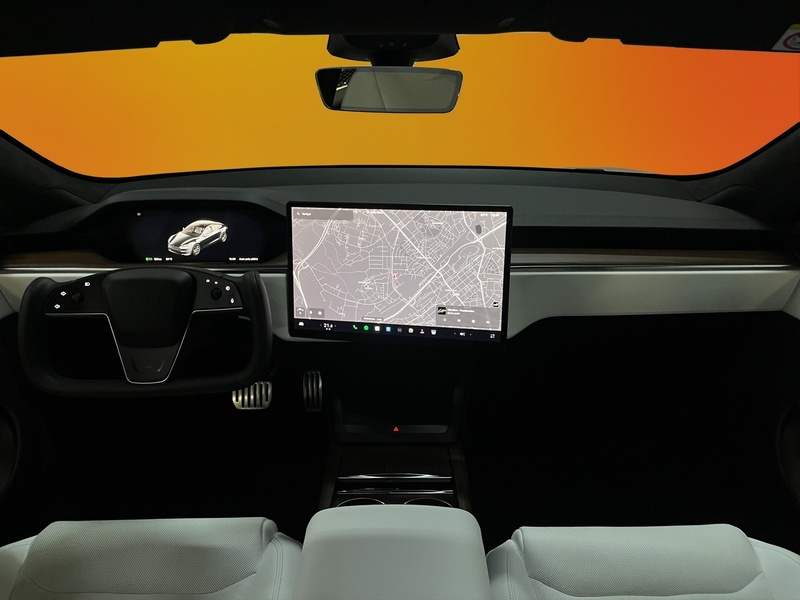 Tesla Model S vaihtoauto