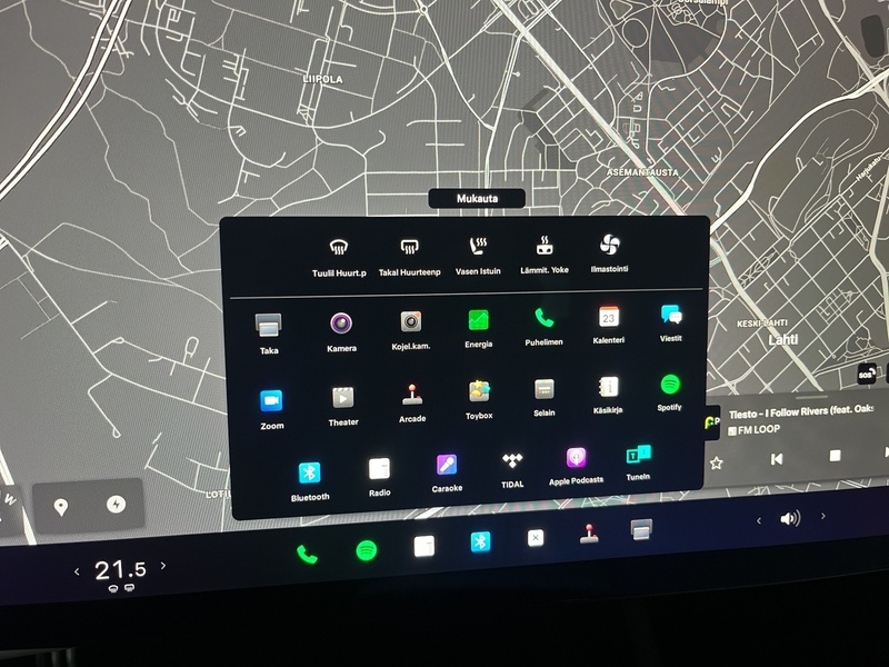 Tesla Model S vaihtoauto
