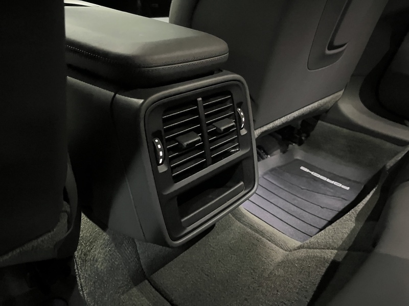 Porsche Taycan vaihtoauto