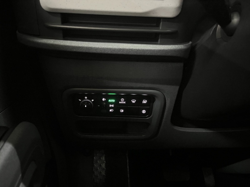 Maxus e-Deliver 5 vaihtoauto