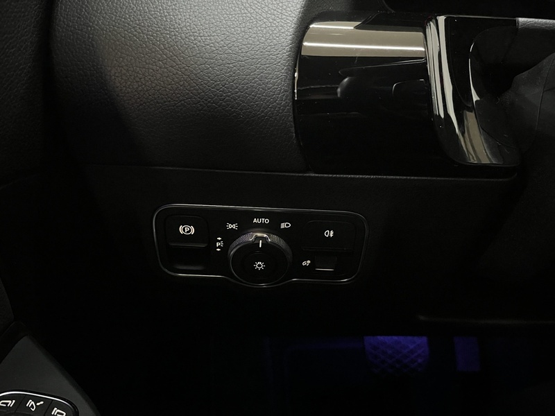 Mercedes-Benz EQA vaihtoauto