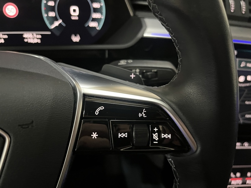 Audi e-tron vaihtoauto