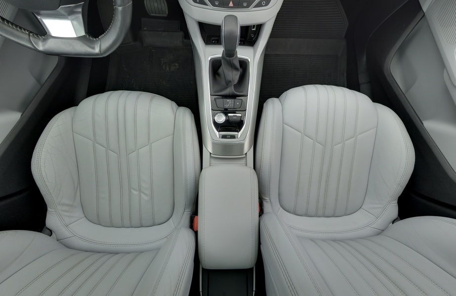 Peugeot 308 vaihtoauto