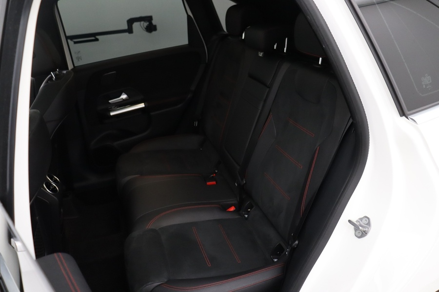 Mercedes-Benz B vaihtoauto