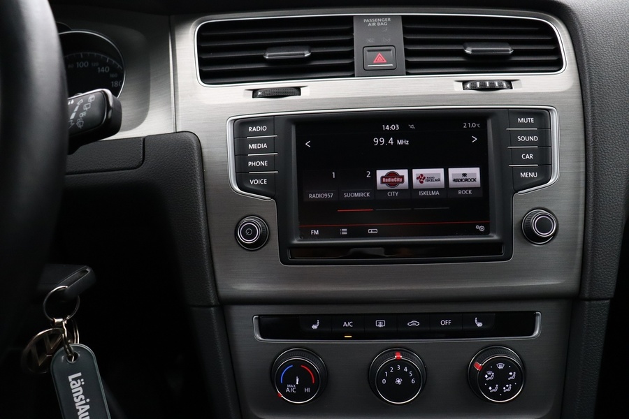 Volkswagen Golf vaihtoauto