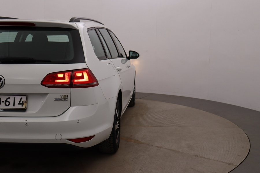 Volkswagen Golf vaihtoauto