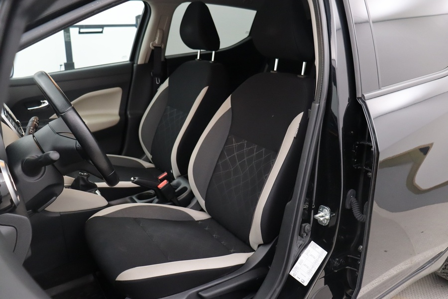 Nissan Micra vaihtoauto