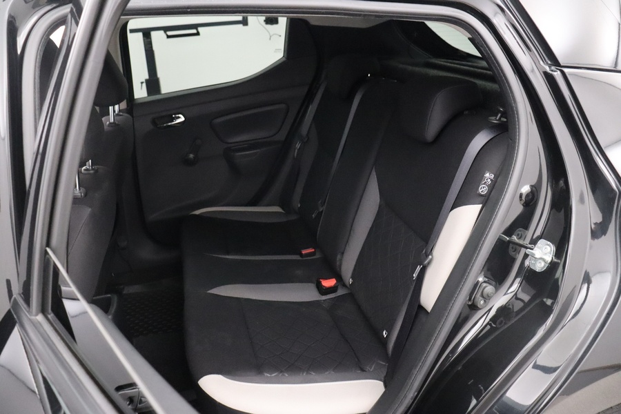 Nissan Micra vaihtoauto