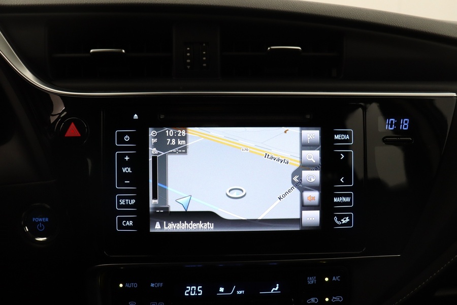 Toyota Auris vaihtoauto