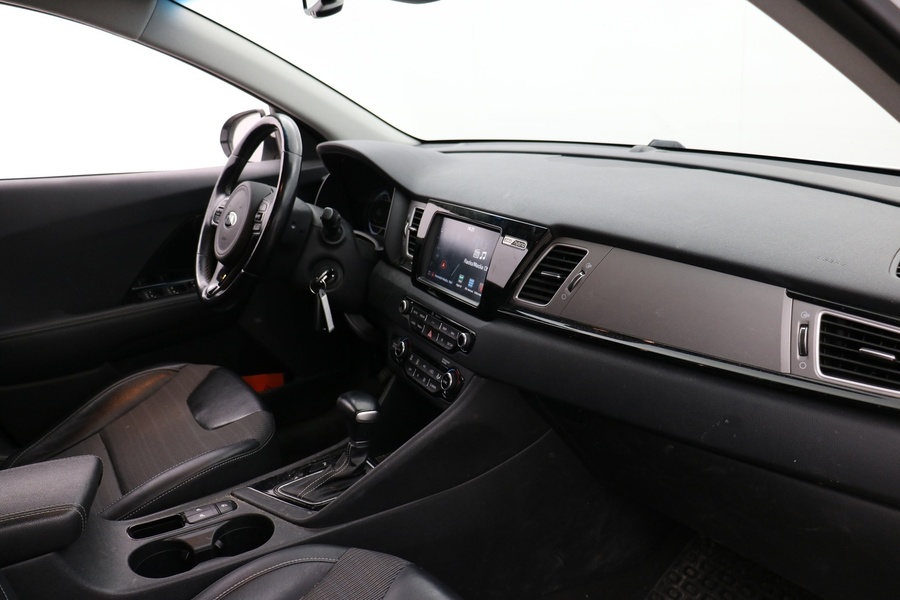 Kia Niro vaihtoauto
