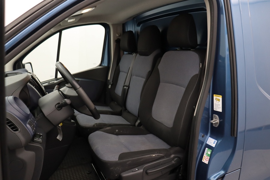 Opel Vivaro vaihtoauto