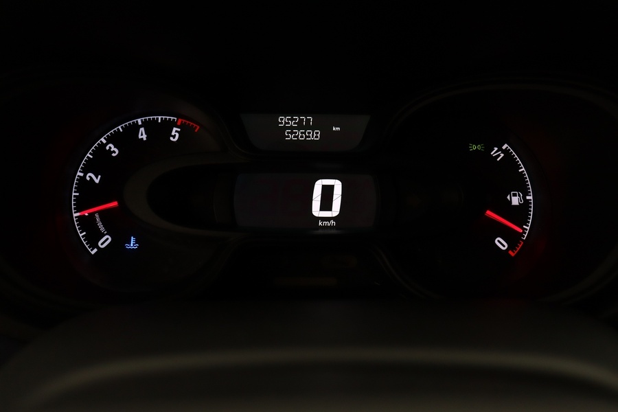 Opel Vivaro vaihtoauto