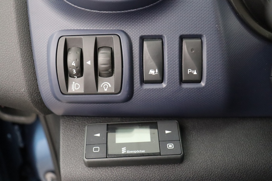 Opel Vivaro vaihtoauto