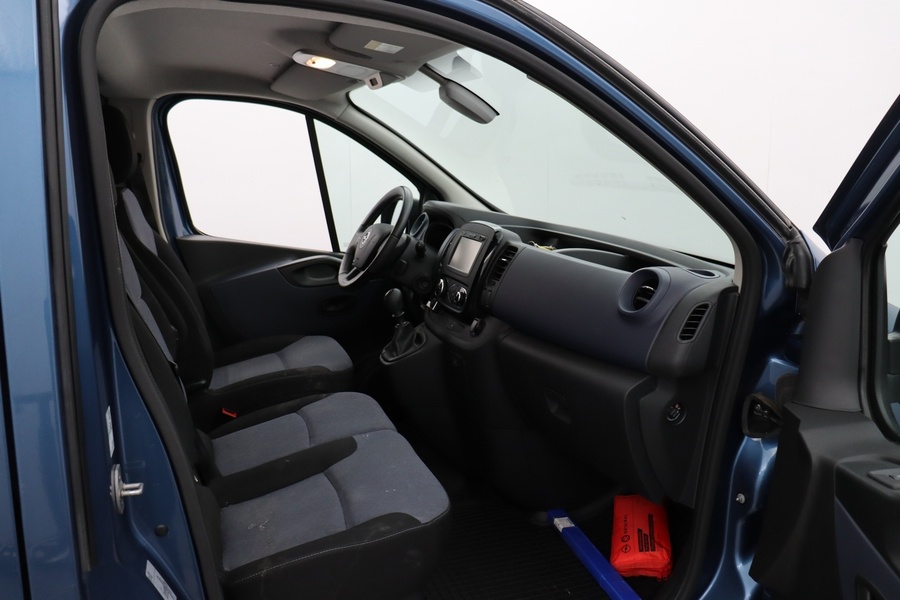 Opel Vivaro vaihtoauto