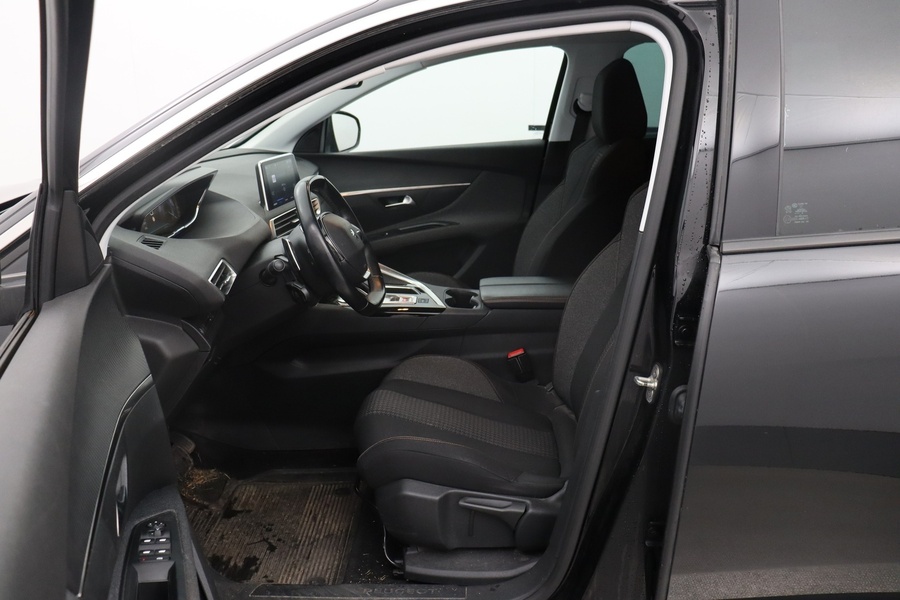 Peugeot 5008 vaihtoauto