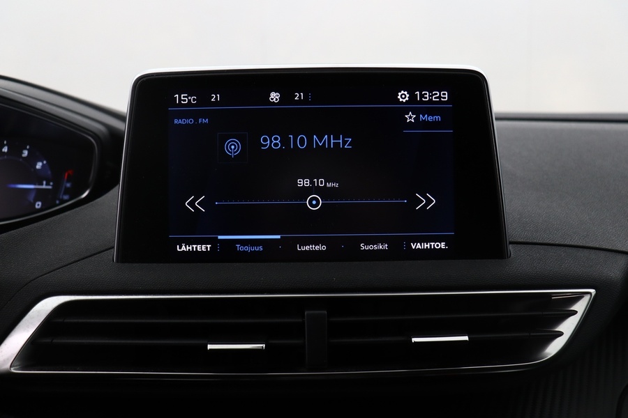 Peugeot 5008 vaihtoauto