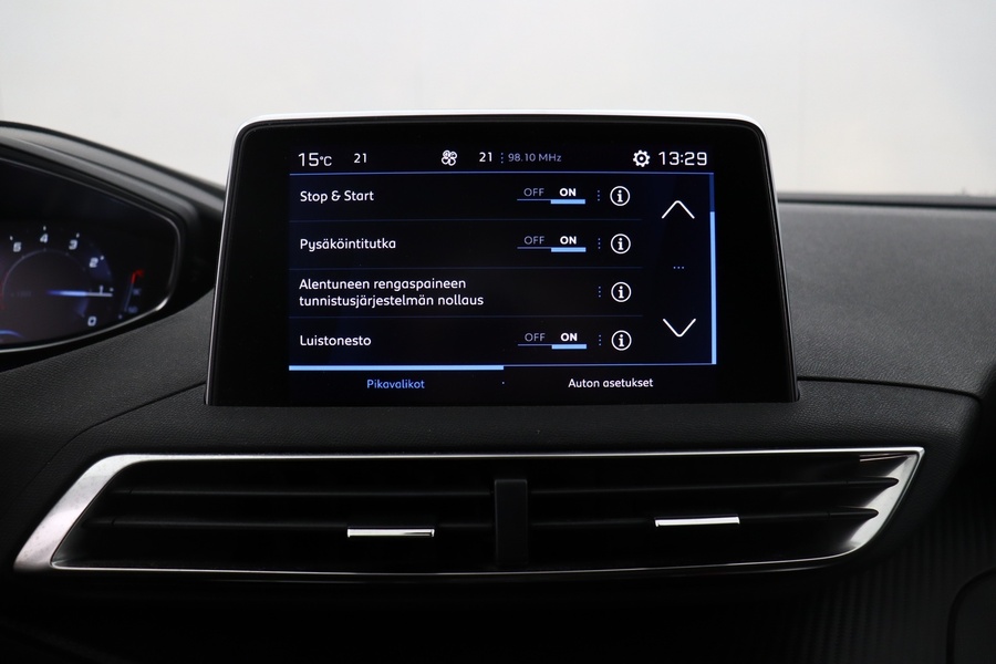 Peugeot 5008 vaihtoauto