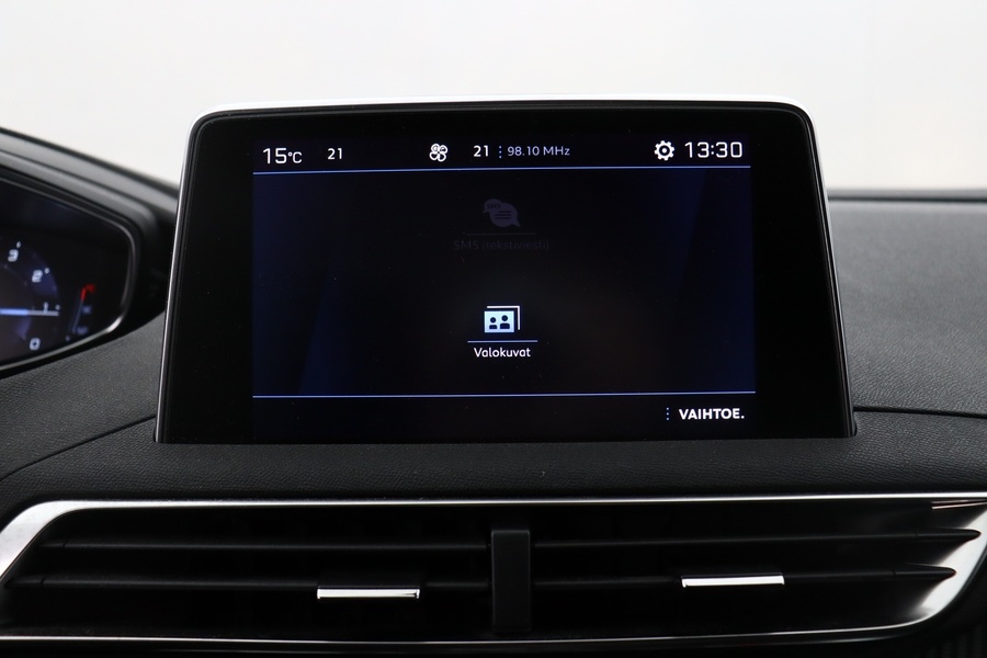 Peugeot 5008 vaihtoauto