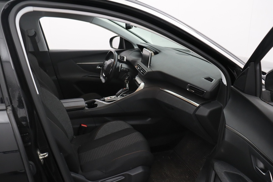 Peugeot 5008 vaihtoauto