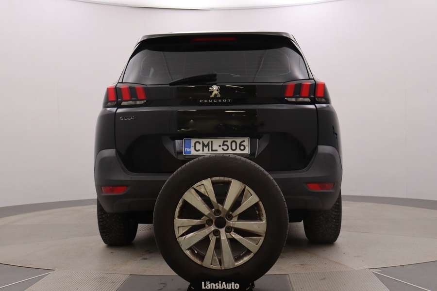 Peugeot 5008 vaihtoauto